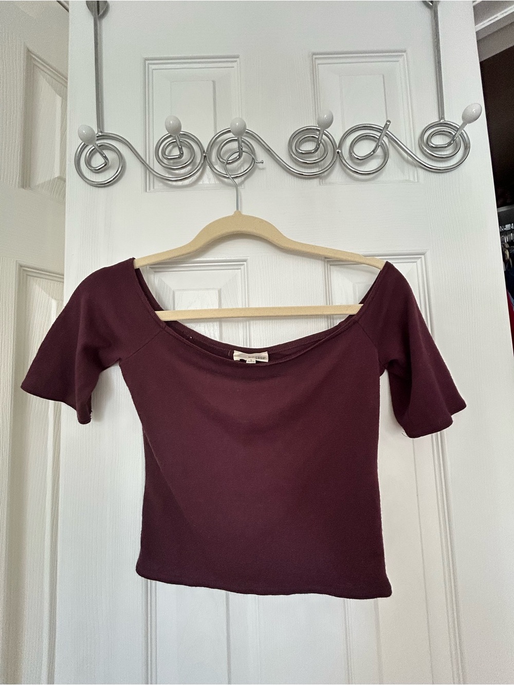 Off-Shoulder Wilfred Top in Plum